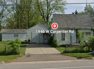 1448 W Carpenter Rd, Flint, MI 48505
