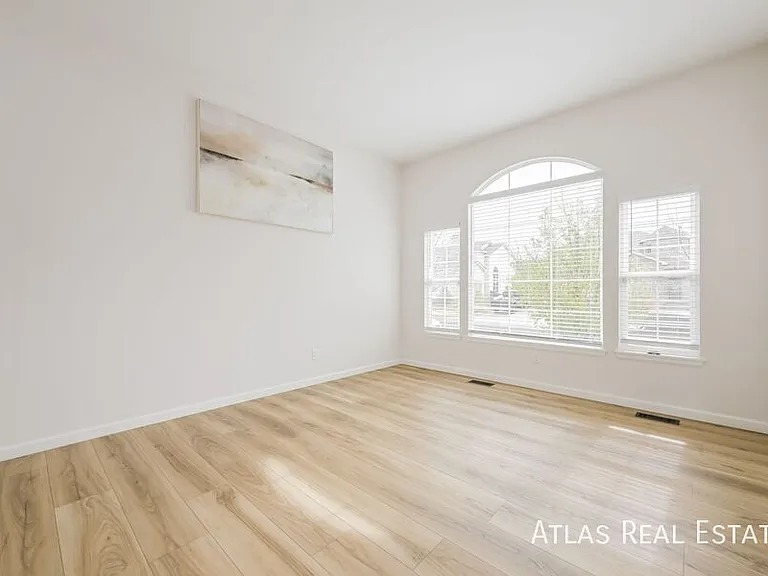 2547 S Fundy Cir — Photo 11
