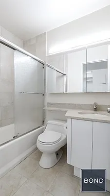 Rented by Bond New York | media 14