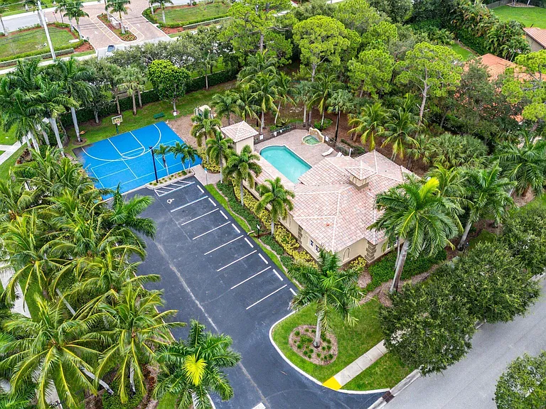 3486 Lago De Talavera — Photo 51
