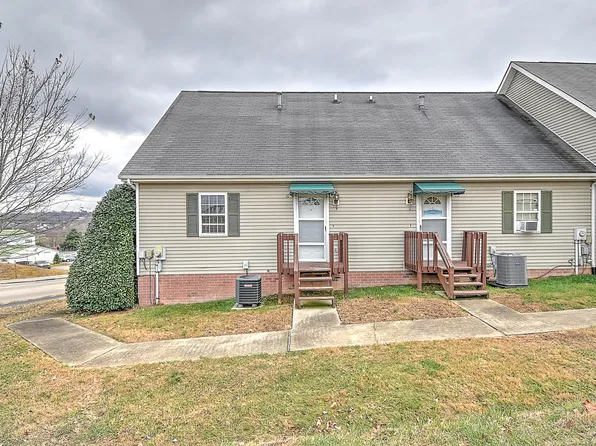 302 Cambridgeshire Ct #101, Johnson City, TN 37615