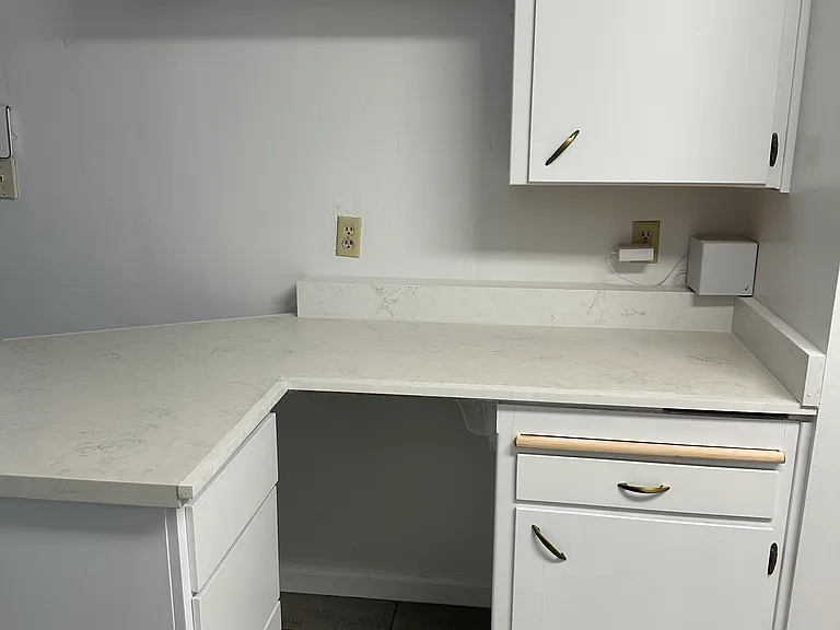 53 W 11th Dr — Photo 19