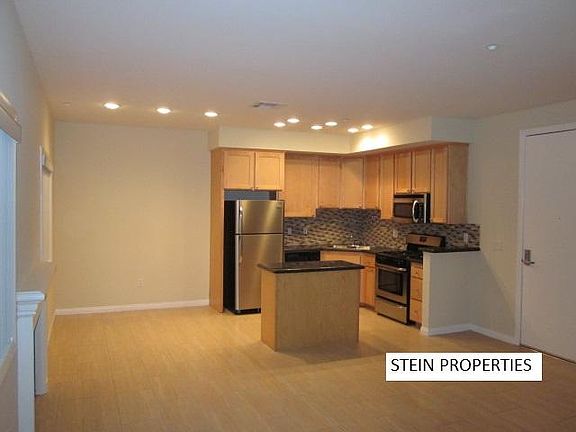 2nd image of 8251 Blackburn Ave