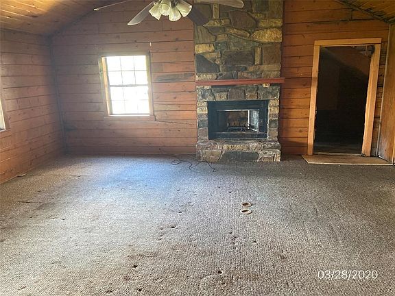 4th image of 7905 Glen Rose Hwy