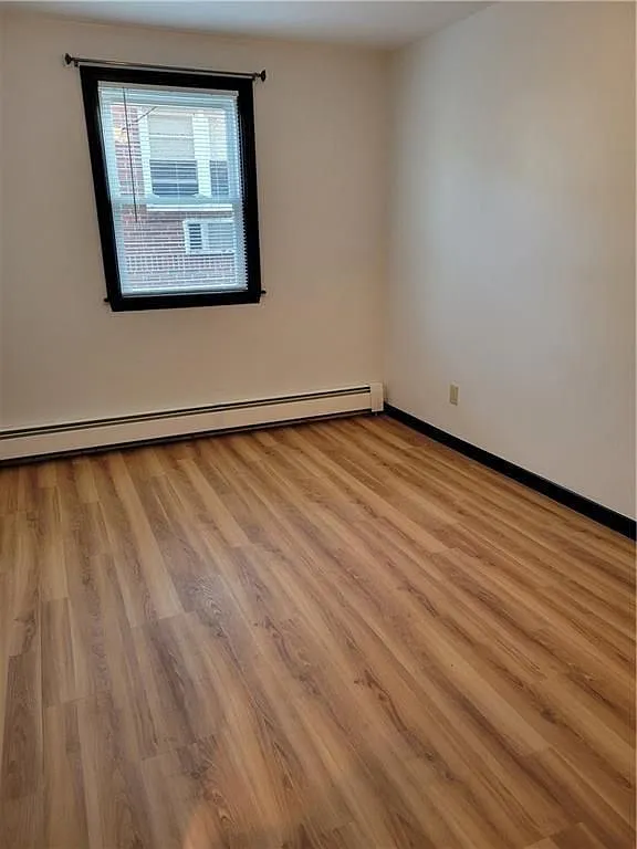 2 bed, 1.0 bath, 792 sqft, $1,800 — Photo 3
