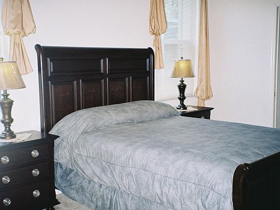 5th image of 5126 Flagstone Dr #1