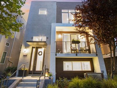 178 Llano De Los Robles Ave, San Jose, CA, 95136