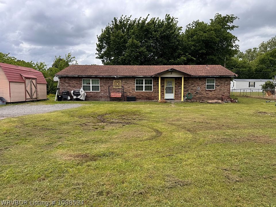 1st image of 404 Airport Rd