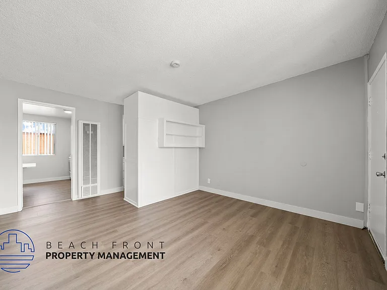 12318 Birch Ave. — Photo 4