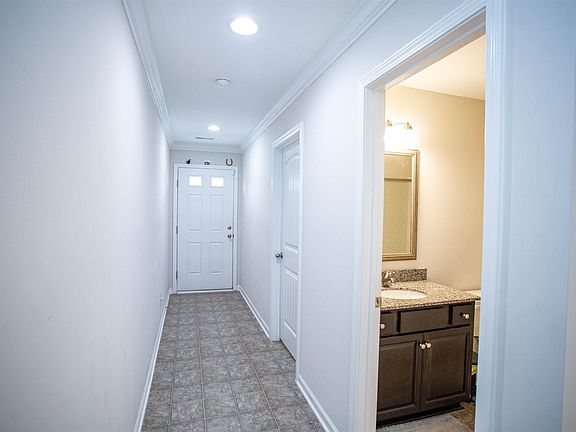 2nd image of 98 Ridge Circle Dr