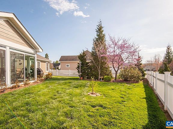 5th image of 306 Stone Orchard Dr