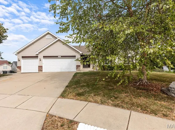 521 Cimarron Woods Ct, Wentzville, MO 63385
