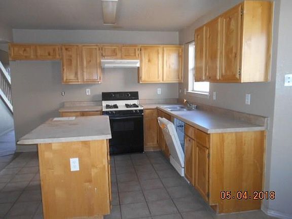 3rd image of 12383 Paseo Nuevo Dr