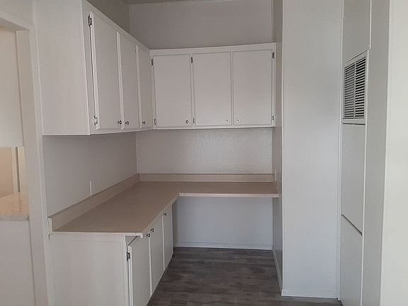 Yes, a large laundry room!