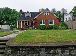3281 Frank St, Schenectady, NY 12306