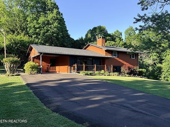 3rd image of 2837 Rambling Rd