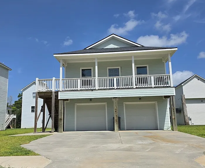 6211 Red Oak Dr — Photo 1