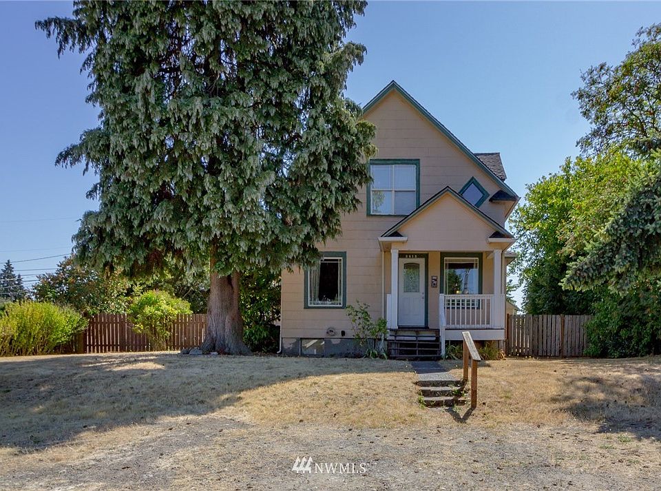 1st image of 3615 E E Street
