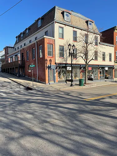 500 Main St #1 Photo 1