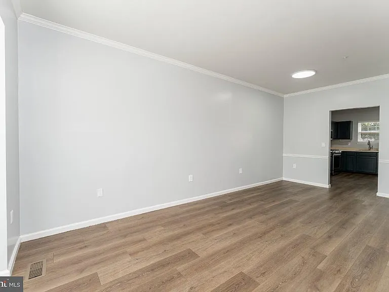2383 Laconia Ct — Photo 4