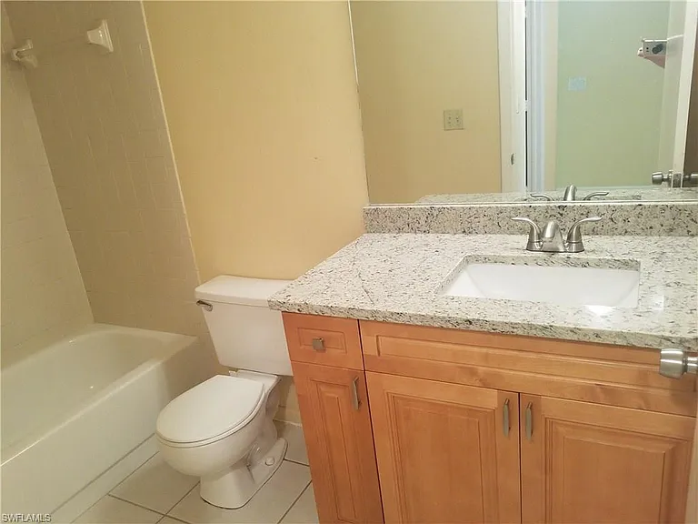 5697 Rattlesnake Hammock Rd #101C — Photo 21