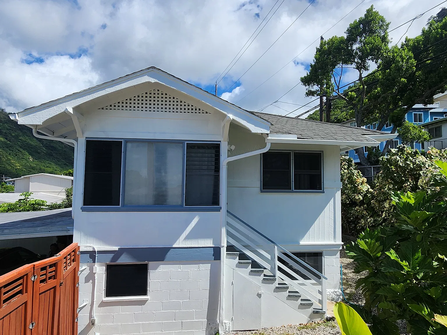 Kalua Rd, Honolulu — Photo 1