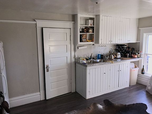 3rd image of 710 W Seerley Blvd Floor 4-3