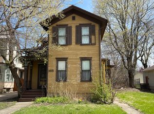 168 S 4th St, Aurora, IL 60505