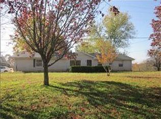 1500 C Booth Rd, Clarksville, TN 37042