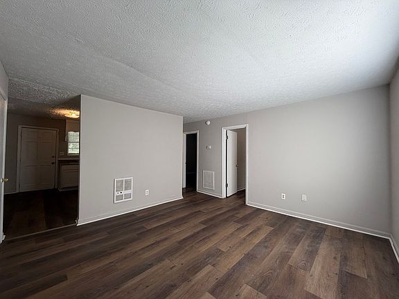 3rd image of 117 Pearl St #7