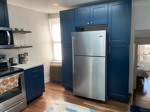 4th image of 4224 Chestnut St Floor 3
