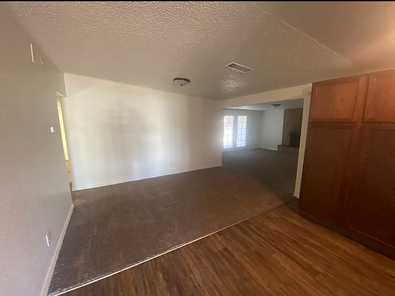 4th image of 3616 Marlborough Ave