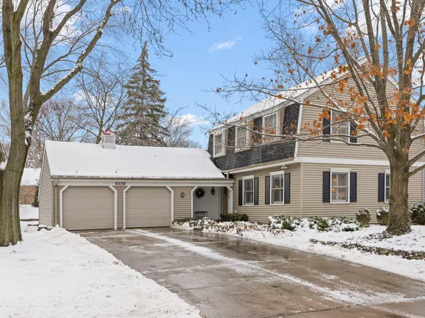 509 E 12th Ave, Naperville, IL 60563