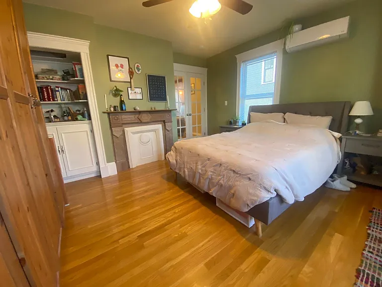 35 Pinckney St #1 — Photo 8