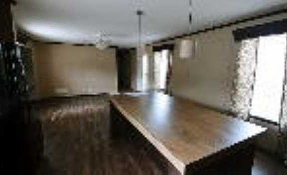 4th image of 196 Belle Villa Blvd