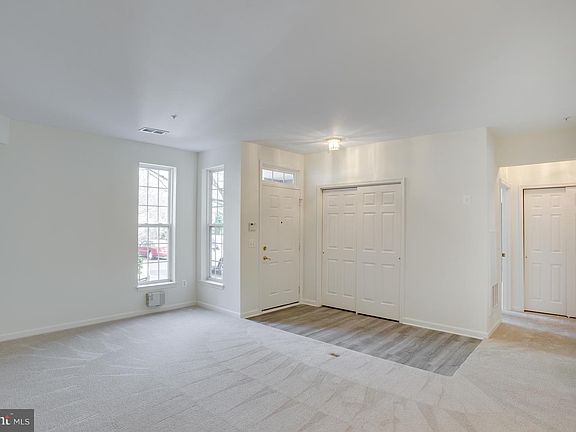 4th image of 87 Harbour Heights Dr