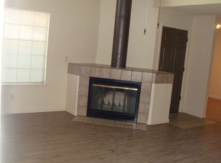 343 W Herndon Ave, Pinedale, CA 93650