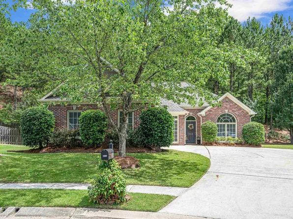 308 Cove Cir, Pelham, AL 35124