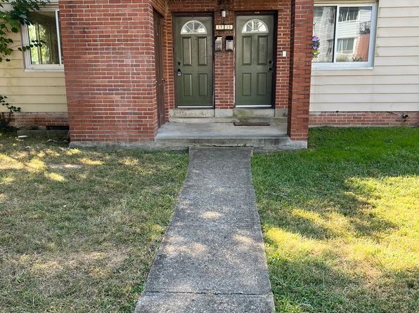 17-31 Flanders Ln