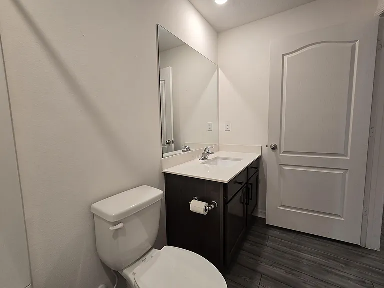 2198 SW Algiers St — Photo 57