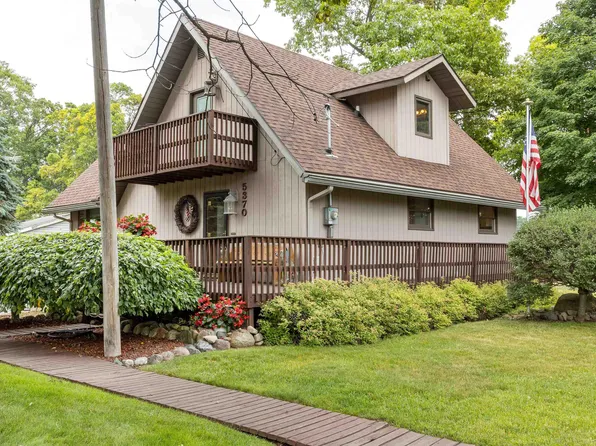 5370 N Lake Sanford Rd, Sanford, MI 48657