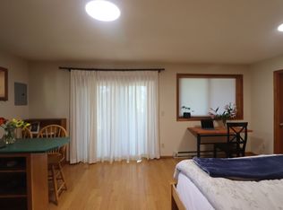633 Roca St #1, Ashland, OR 97520