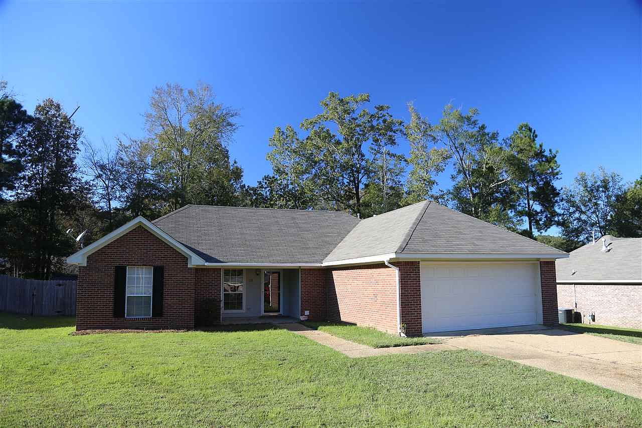 112 Torrence Cv, Byram, MS 39272 | Zillow