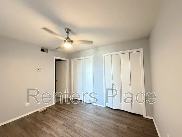 1207 S Quaker Ave #101 — Photo 8