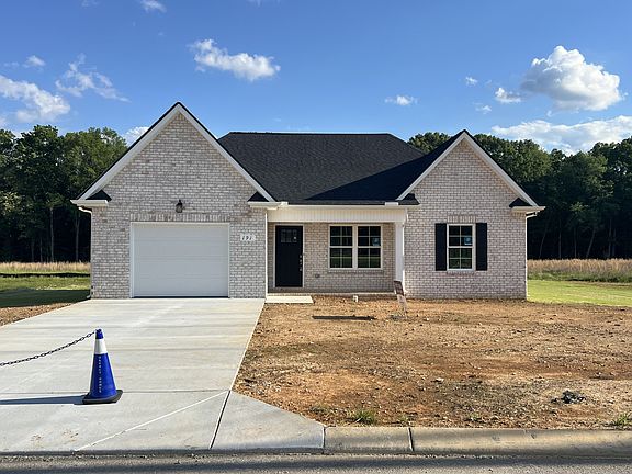 2nd image of 191 Blanford Cir Lot 7