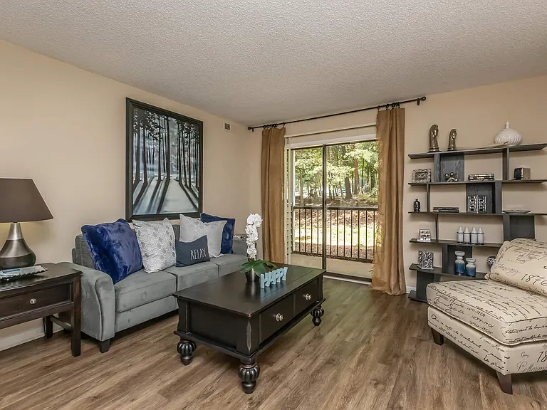 Lake Brandt Apartments — Photo 1