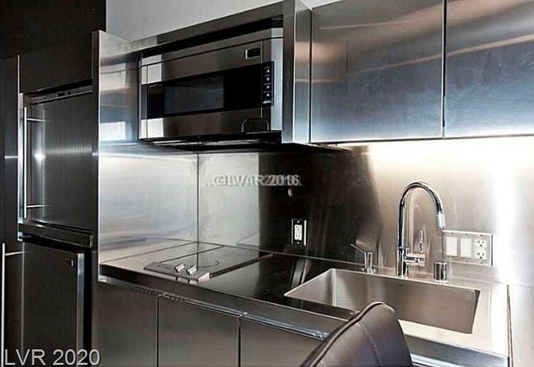 2nd image of 4381 W Flamingo Rd #5305