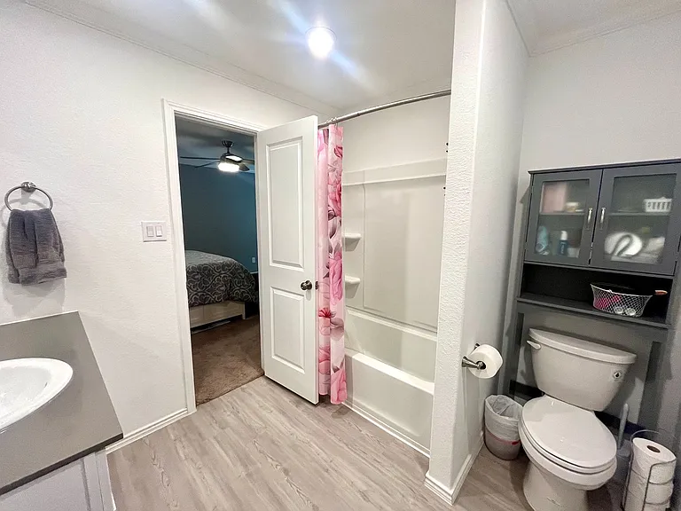7715 Yeti Park — Photo 22