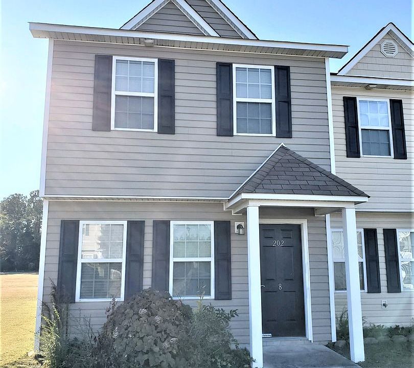 1st image of 202 Lanieve Ct Unit 8