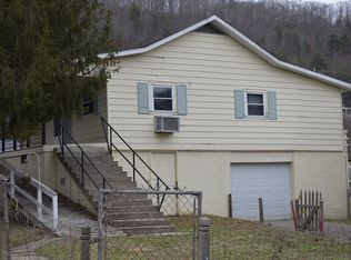 116 Rowl St, Hazard, KY 41701